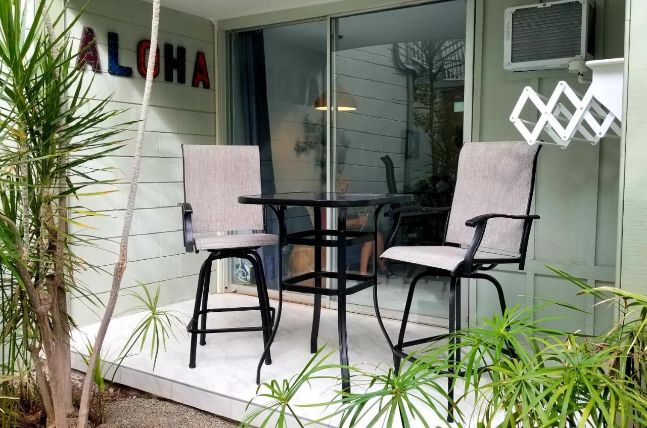Downtown Hawaiian Theme Condo With Hot Tub, Pool & Beach - Kona Islander Inn Kailua-Kona Exterior photo